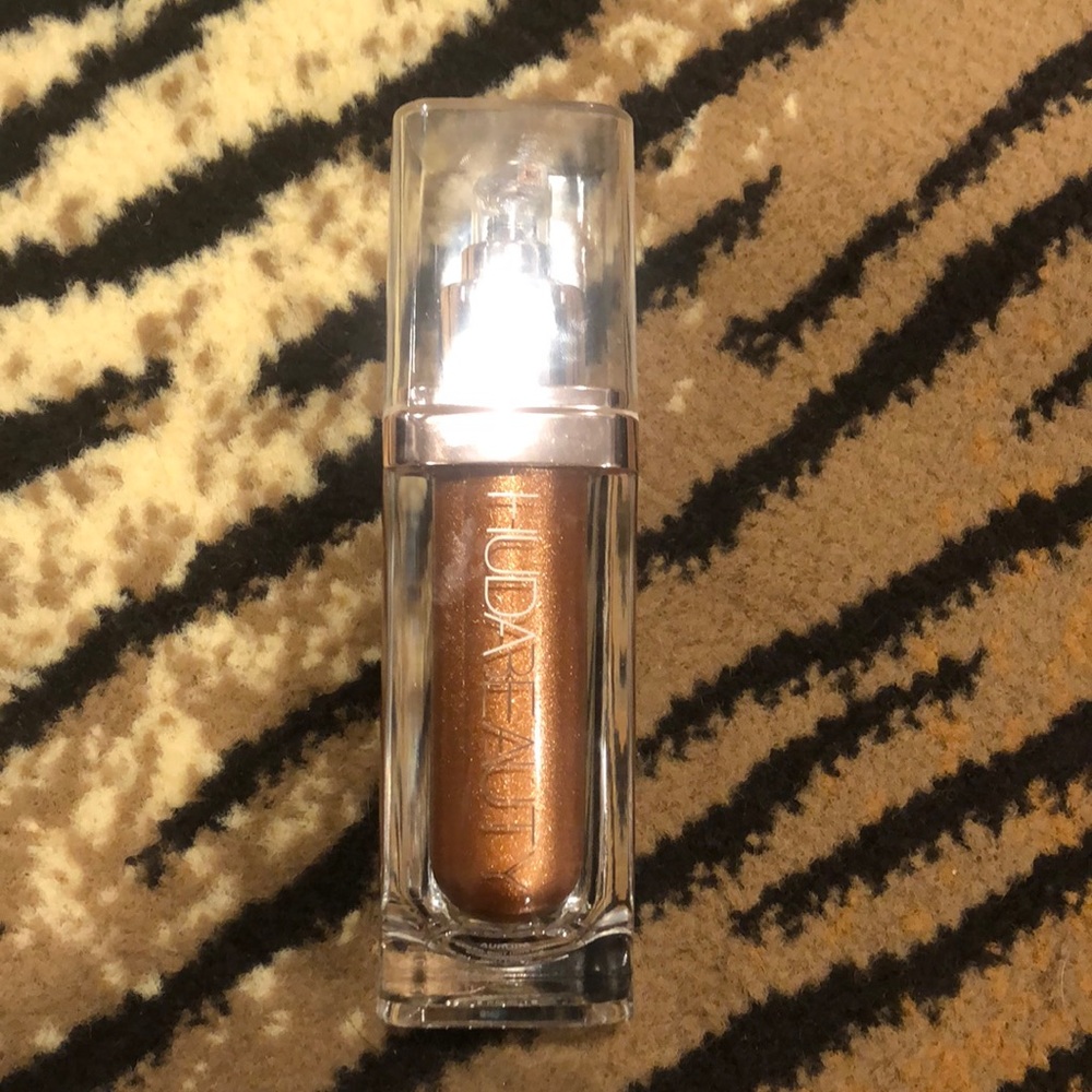Huda Beauty N.Y.M.P.H. - Aurora
